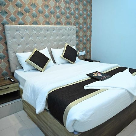 פאטנה Super Hotel O Glance Inn מראה חיצוני תמונה