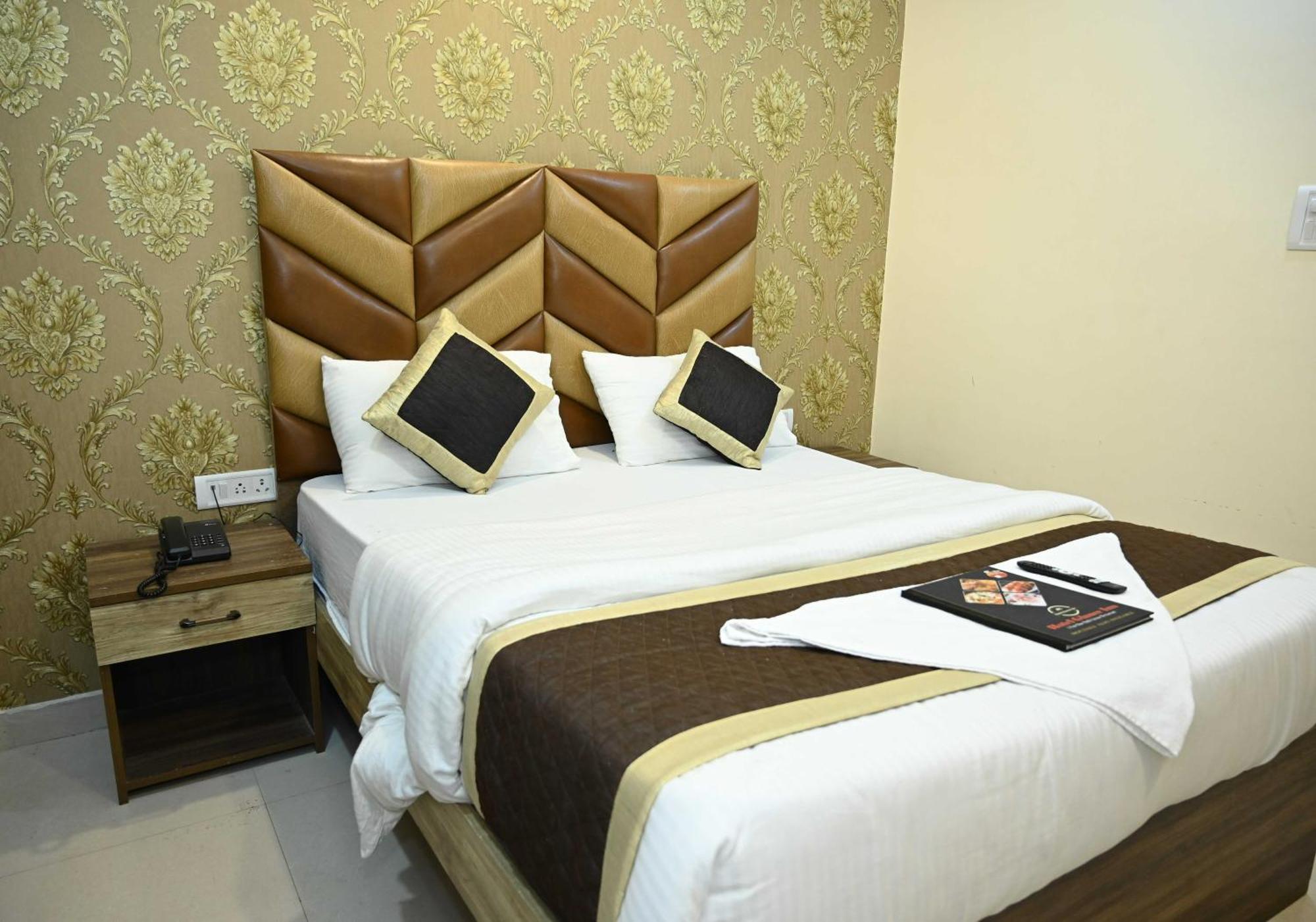 פאטנה Super Hotel O Glance Inn מראה חיצוני תמונה